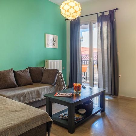 Erika'S Oasis - Stylish Gem Inthe Heart Of History Apartment Kalamata Exterior photo